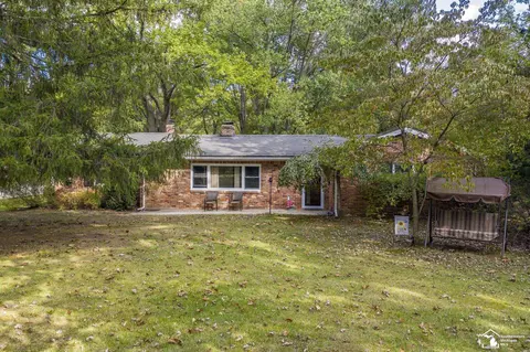 7712 Secor, Lambertville, MI 48144