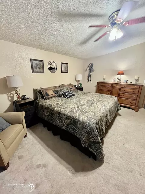 Bedroom - 5440 E Coldwater, Flint, MI 48506 photo 2 of 4