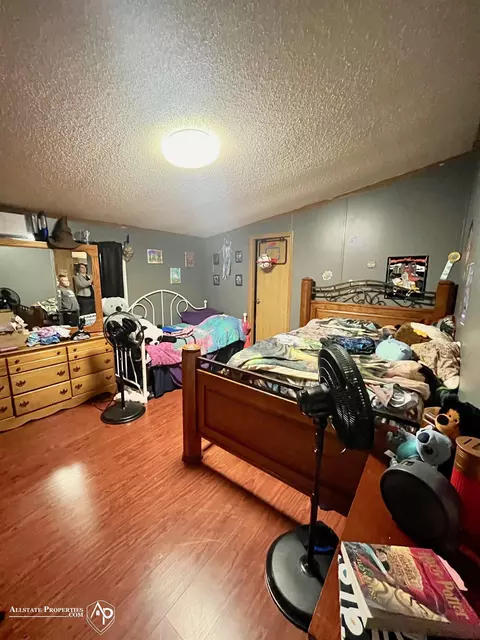 Bedroom - 5440 E Coldwater, Flint, MI 48506 photo 3 of 4