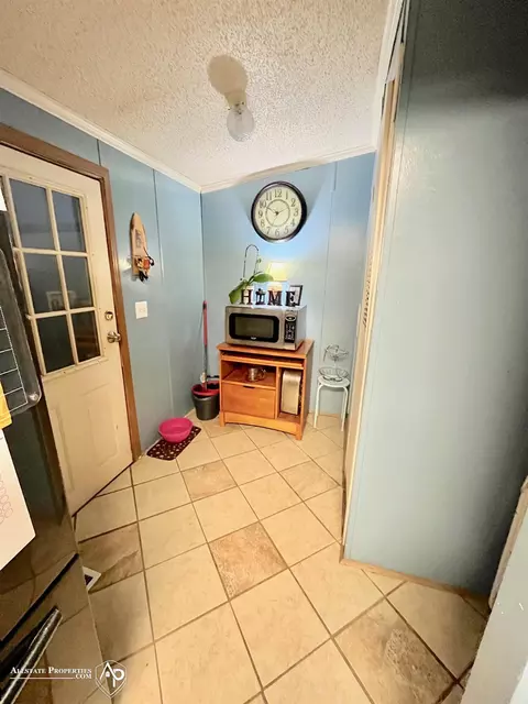 Kitchen - 5440 E Coldwater, Flint, MI 48506 photo 4 of 4