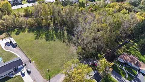 Lyman, Corunna, MI 48817