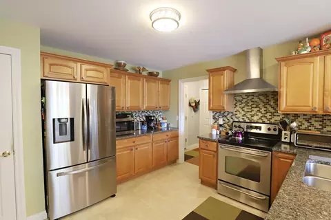 2289 Stonefield, Flushing, MI 48433 photo 13