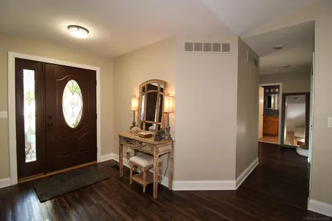 Entry Way - 52014 Beech, Chesterfield, MI 48047 photo 1 of 2