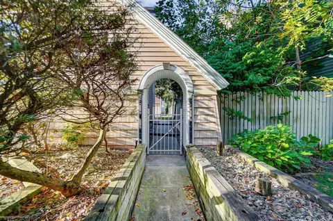 Exterior - 308 E 5th, Monroe, MI 48161 photo 5 of 15