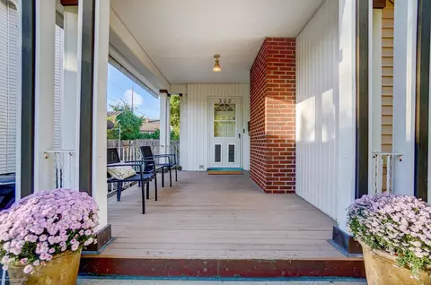 Exterior - 308 E 5th, Monroe, MI 48161 photo 6 of 15