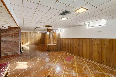 Other - 1487 N Renaud, Grosse Pointe Woods, MI 48236 photo 5 of 8