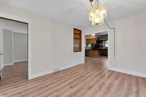 307 W W Ml, Capac, MI 48014 photo 5
