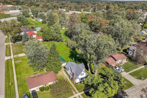 307 W W Ml, Capac, MI 48014 photo 36