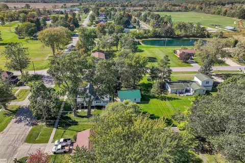307 W W Ml, Capac, MI 48014 photo 29