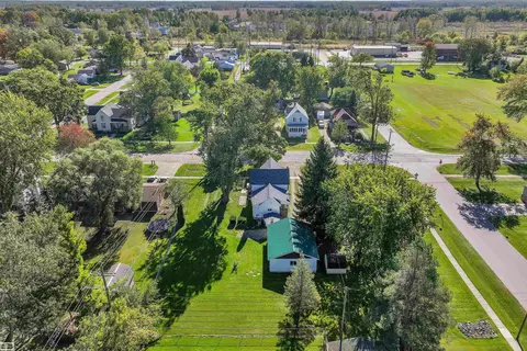 307 W W Ml, Capac, MI 48014 photo 32