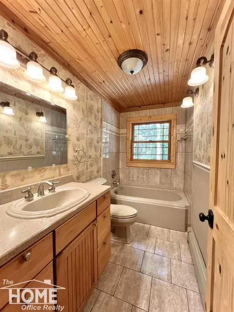 Bath - 10246 Scribner, Bancroft, MI 48414 photo 1 of 4