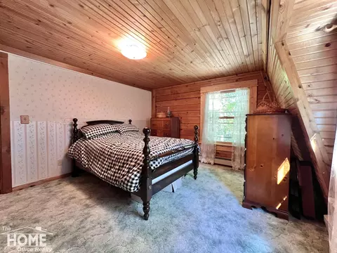 Bedroom - 10246 Scribner, Bancroft, MI 48414 photo 3 of 3