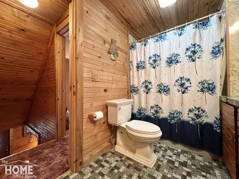 Bath - 10246 Scribner, Bancroft, MI 48414 photo 4 of 4