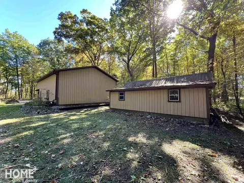 Exterior - 10246 Scribner, Bancroft, MI 48414 photo 19 of 27