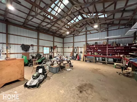 Exterior - 10246 Scribner, Bancroft, MI 48414 photo 17 of 27