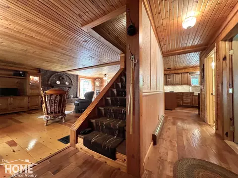 Entry Way - 10246 Scribner, Bancroft, MI 48414 photo 4 of 4