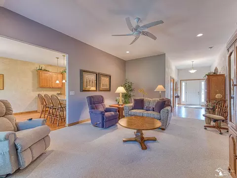 Living - 615 Rose Crst, Monroe, MI 48162 photo 4 of 4