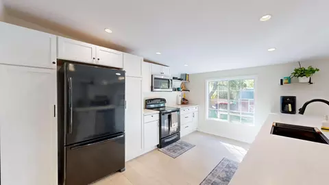 924 Gerald, Flushing, MI 48433 photo 7