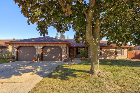 5666 Weiss, Saginaw, MI 48603