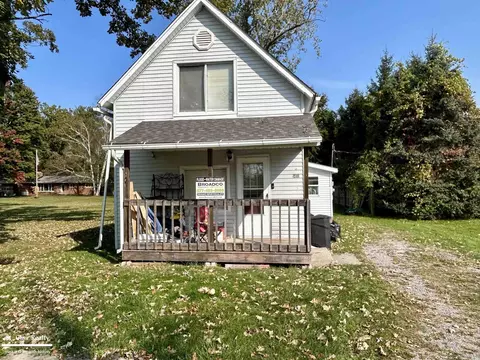 9493 Phelps, Clay, MI 48001