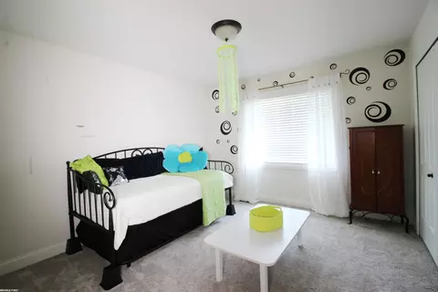 Bedroom - 52768 Harmony, Macomb, MI 48042 photo 6 of 7