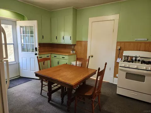 Kitchen - 811 S Main, Adrian, MI 49221 photo 7 of 7