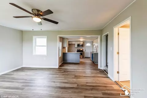 Living - 9727 Lipp, Riga, MI 49276 photo 2 of 3