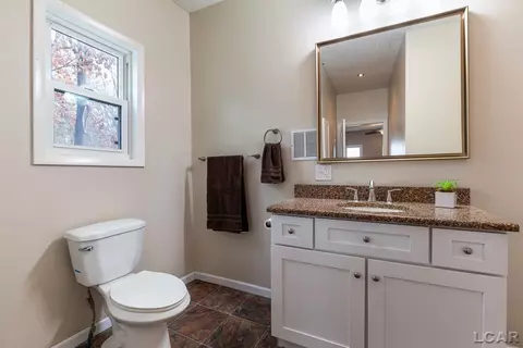 451 Allis, Adrian, MI 49221 photo 24