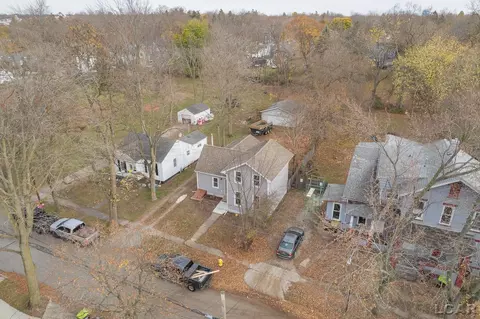451 Allis, Adrian, MI 49221 photo 4