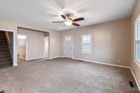 451 Allis, Adrian, MI 49221 photo 6