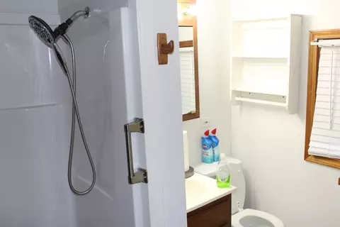 Bath - 651 Pine, Harrison, MI 48625 photo 1 of 1