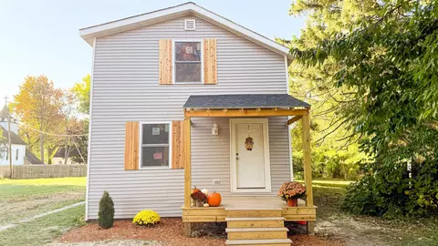 1519 Vermont, Saginaw, MI 48602