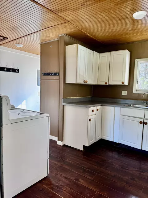 2227 Weber, Gladwin, MI 48624 photo 6
