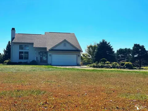 8441 Albain, Ida, MI 48140