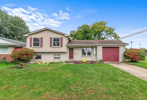22740 Recreation, Saint Clair Shores, MI 48082