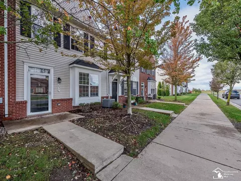 637 Powell, Dundee, MI 48131