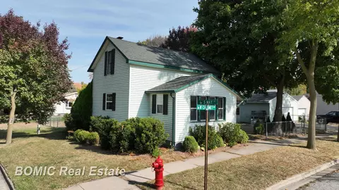 508 W Calumet, Bay City, MI 48708