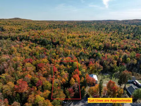 e8036 Jingle Bell Lane, Munising, MI 49862