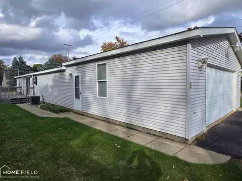 801 Ryan, Owosso, MI 48867 photo 3