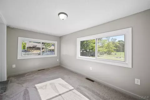 115 W Beecher, Adrian, MI 49221 photo 16