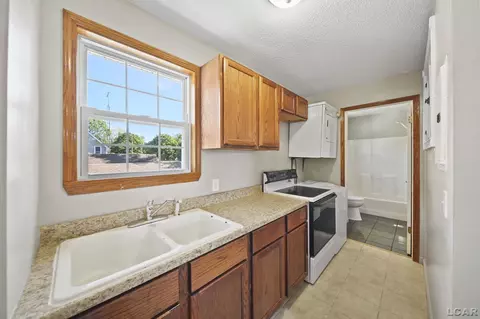 115 W Beecher, Adrian, MI 49221 photo 25