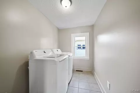115 W Beecher, Adrian, MI 49221 photo 10