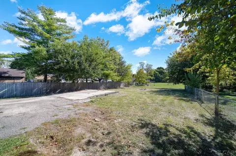 115 W Beecher, Adrian, MI 49221 photo 41