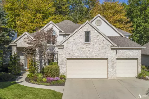 3918 Coachman, Lambertville, MI 48144