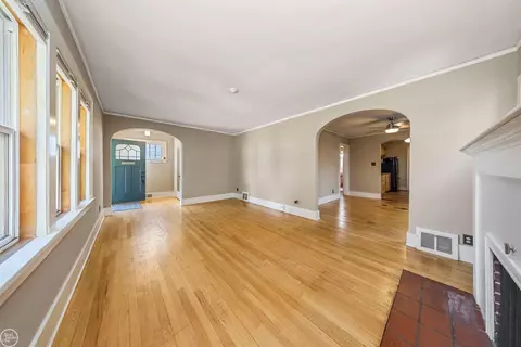 724 E 2nd, Royal Oak, MI 48067 photo 5