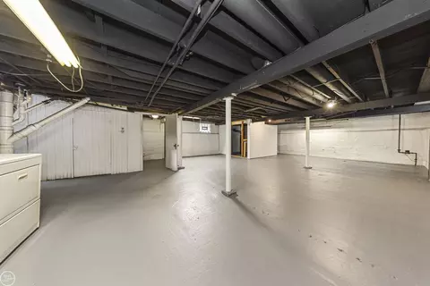 724 E 2nd, Royal Oak, MI 48067 photo 32