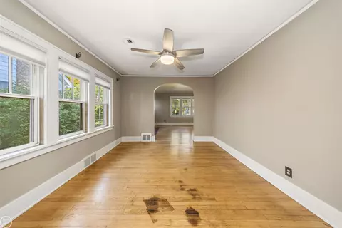 724 E 2nd, Royal Oak, MI 48067 photo 10