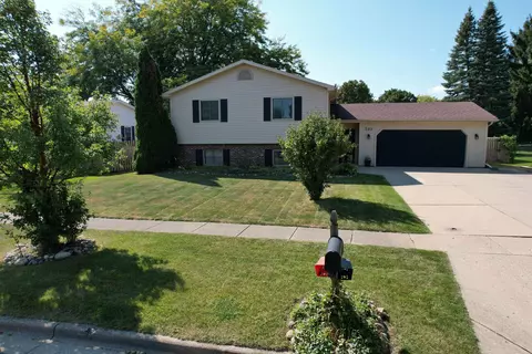 503 Wickshire, Durand, MI 48429