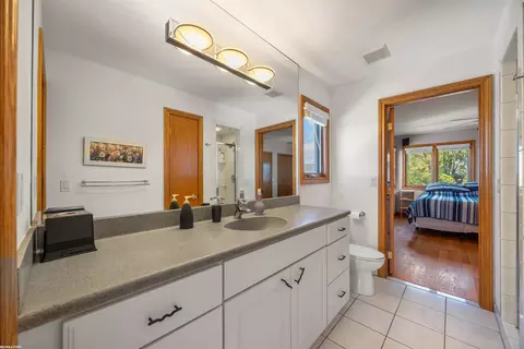 Bath - 7930 Stark, Clay, MI 48001 photo 5 of 5