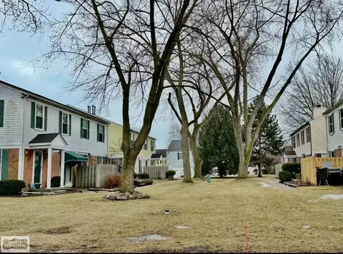 24640 Spring, Harrison Township, MI 48045